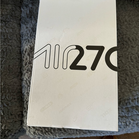 Nike Air Max 270 Bicoastal 7.5 - Picture 8 of 8